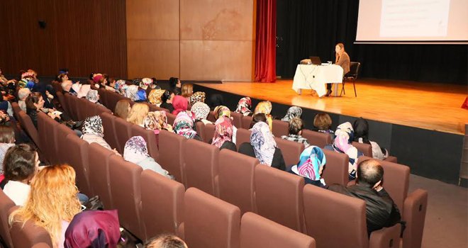 Eyüp Belediyesinden Çocuk İstismarına Farkındalık Semineri